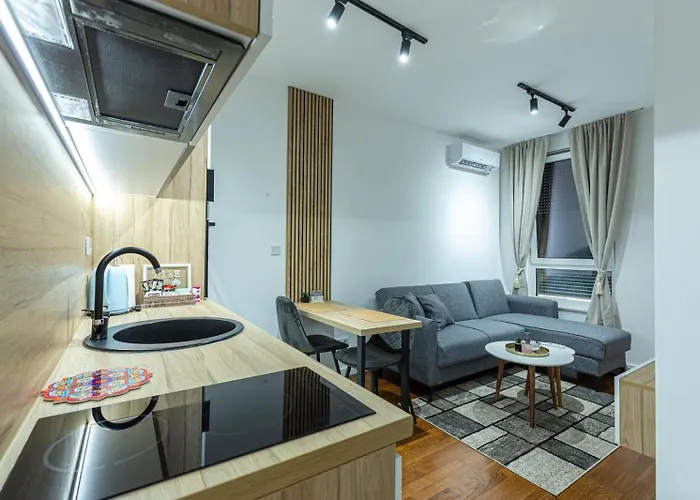 Ultra Modern 1-Bedroom Apartment With Free Garage - Sarajevo