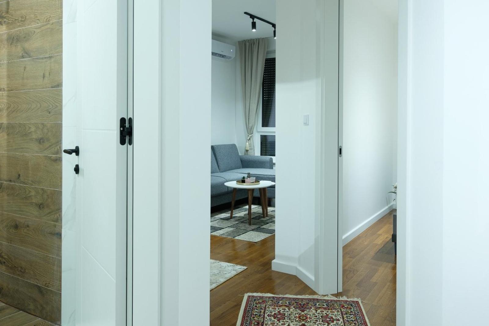 Ultra Modern 1-bedroom With Free Garage - Sarajevo